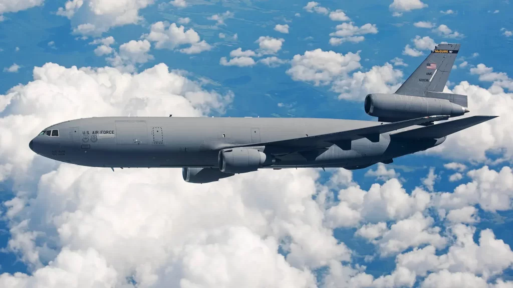 maiores aviões do mundo -McDonnell Douglas KC-10 Extender