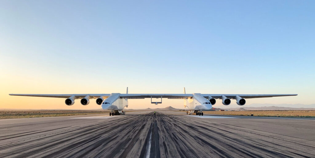 maiores aviões do mundo -Stratolaunch Roc